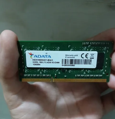 Memória RAM de noteboom 4GB DDR3