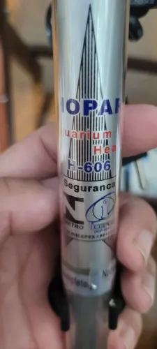 AQUECEDOR 100W 127V COM TERMOSTATO HOPAR PARA AQUÁRIOS
