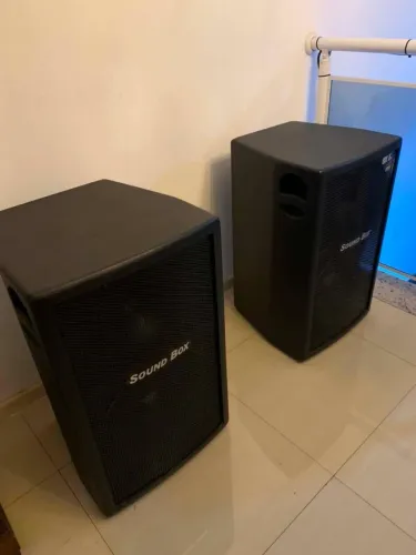 Par de Caixas Ativas Sound Box SBX 15 Dupla - 1000W Bi-Amplificadas + passiva