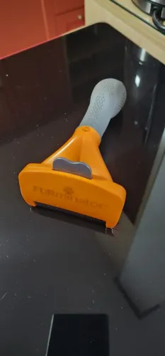 Furminator médio