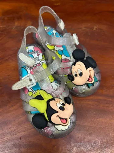 Mini Melissa