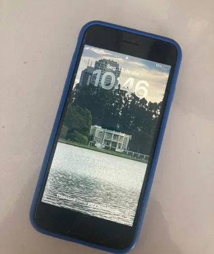 iPhone SE 2