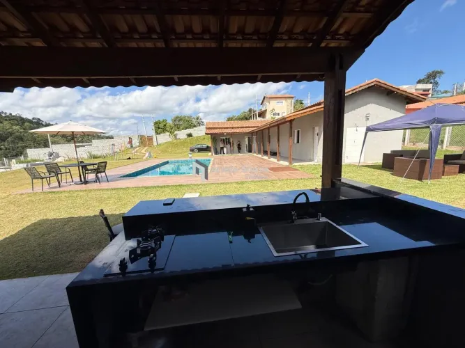 Chácara para Venda em Mogi das Cruzes, Parque Residencial Itapeti, 4 dormitórios, 2 suítes