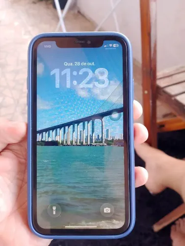 VENDO iPhone 11 64GB