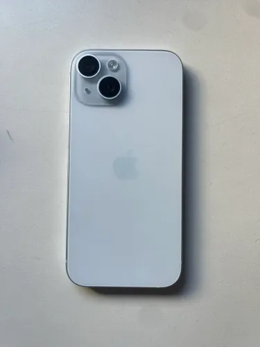 Vendo iPhone 15 128 gb