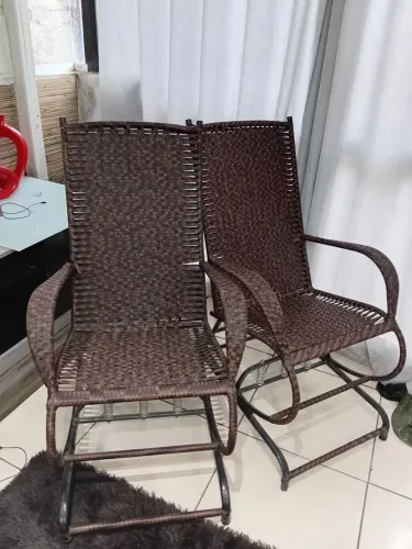 2 cadeiras de balanço lindas 489,00