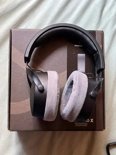 DT 700 PRO X