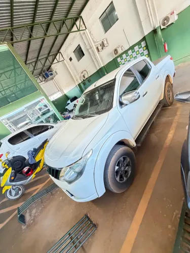 Mitsubishi L200 Triton Sport HPE 2.4 CD Diesel Aut. 2019