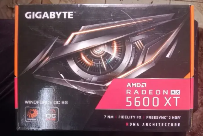 PLACA DE VÍDEO GIGABYTE RX 5600 XT WINDFORCE OC 6GB - SEMINOVA 