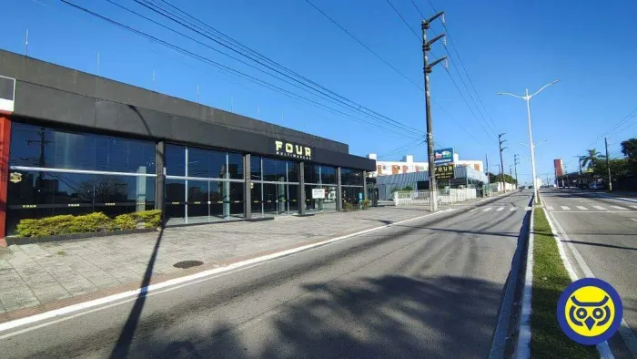 Loja Comercial 750m² em Capoeiras - Florianópolis