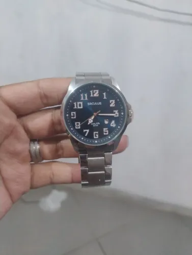 Vendo hoje esse relógio