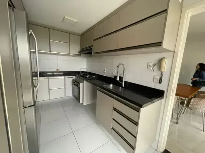 RESERVA DAS AGUAS - 3 SUÍTES, MOBILIADO - 6.500,00