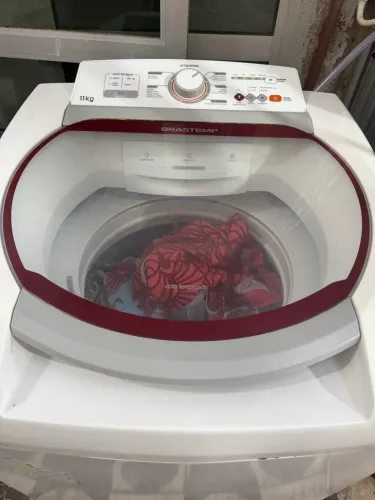 Máquina usada! Já está no menor valor!!