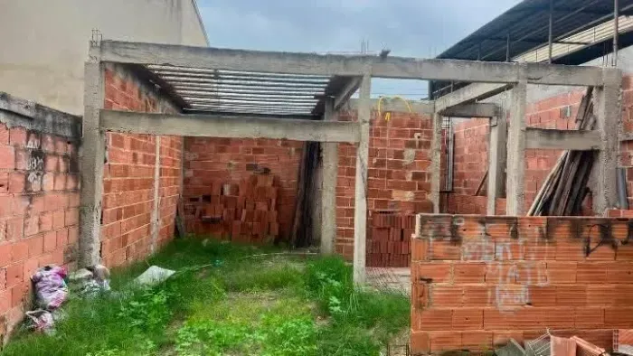 Terreno a Venda