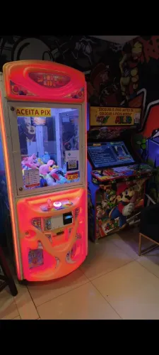 Rota de Máquinas de Pelúcias e Fliperamas na Grande BH
