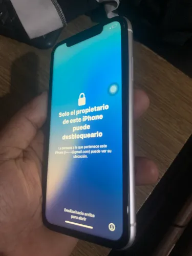 iPhone XR para peças