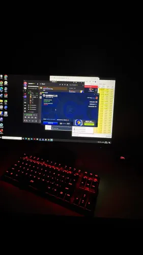 Monitor game Acer 120hz 24? polegadas usado apenas 4 meses