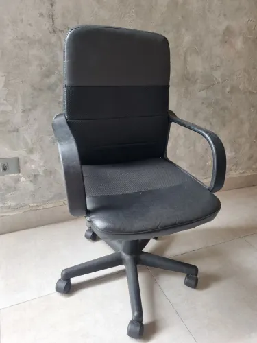 Cadeira de escritório giratória