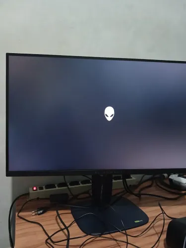 Vendo monitor dell alienware