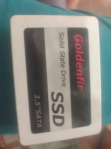SSD 128 gigas marca Goldenfir já vai com windows 10 sistema
