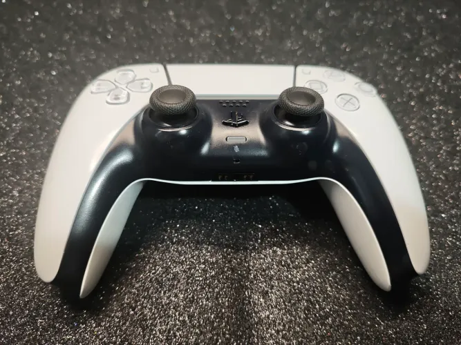 Dualsense PS5 Com Analógicos Hall Effect novos e sem uso - Garantia 90 Dias