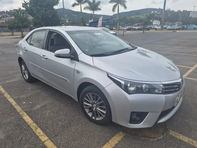 Toyota Corolla XEI 2.0 Flex 16V Aut. 2016