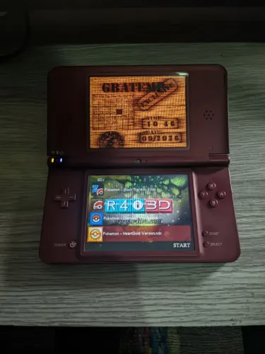 Nintendo Dsi XL com cartão de 64gb