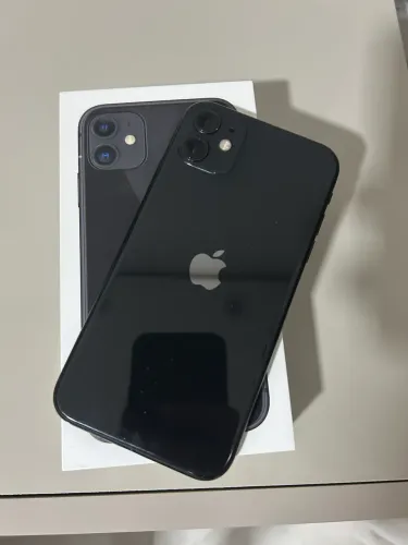iPhone 11 preto 128GB