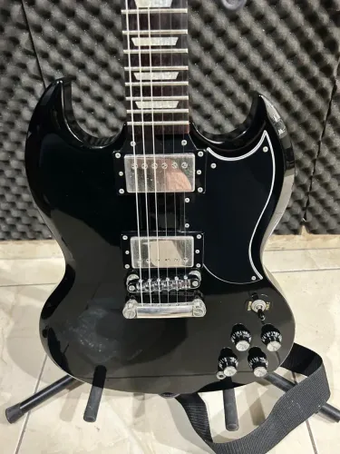 Guitarra Epiphone SG 400 Pro