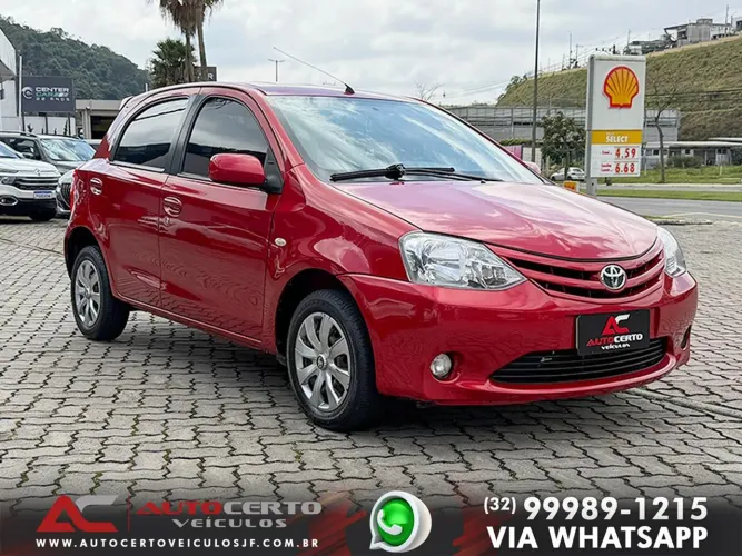 Toyota Etios 1.3 Flex 16V 5P Mec. 2013