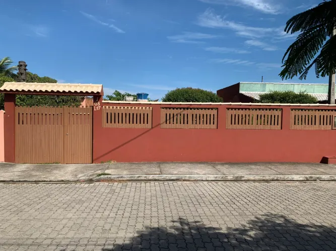 Vendo casa em Unamar