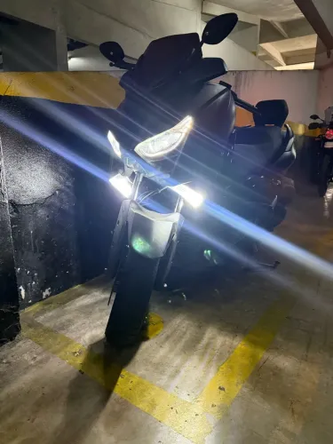 Xmax 250 ABS 9.000km