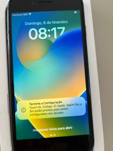 Celular iPhone 8 zerado