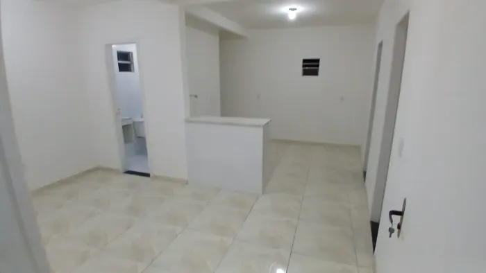 Casa de 2 quartos estrada velha do aeroporto