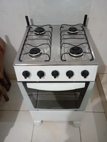 Fogão 4 bocas Entrego