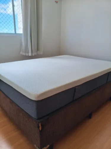 Colchão Casal Emma Original 138x188cm - Apenas 7 Meses de Uso (Excelente Estado)