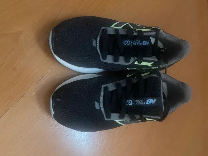 Tênis New Balance Fresh Foam 520v9 Original