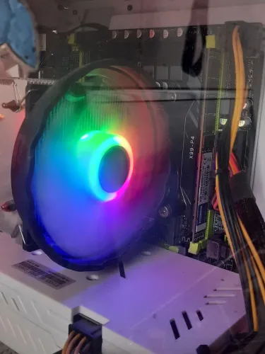 Kit xeon (CPU, placa mãe, 8gb ram 2400mhz, cooler rgb)