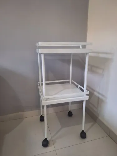 Carrinho auxiliar de hospital/fisioterapia- Excelente