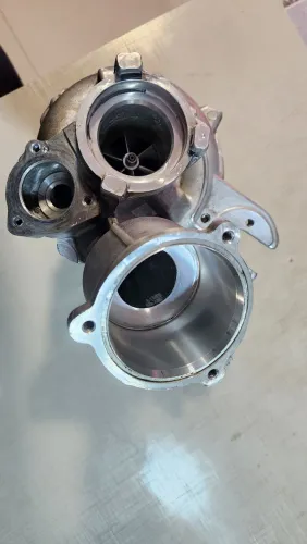 Turbo is38 ihi original audi s3 (pouco tempo de uso)
