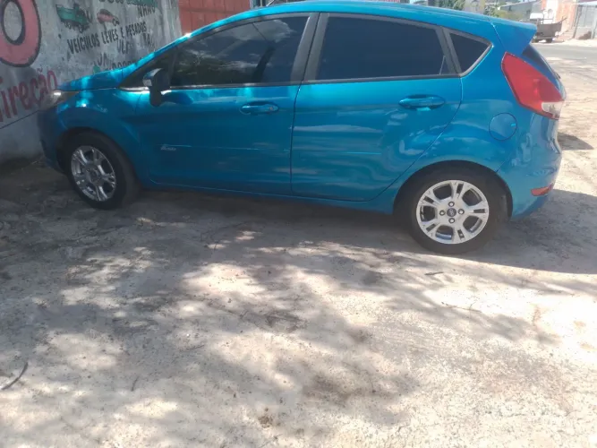 Ford Fiesta SE 1.6 16V Flex 5P 2017
