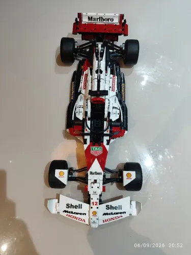 Réplica LEGO McLaren Senna Tamanho 1:8