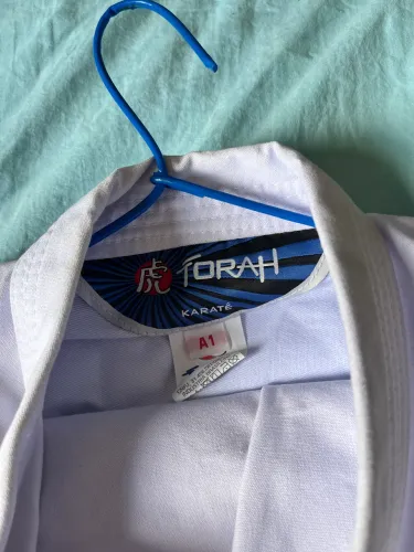 Kimono de lona Karate A1