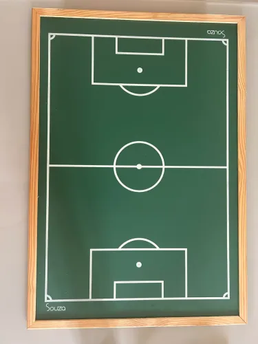 Campo de futebol de botão 