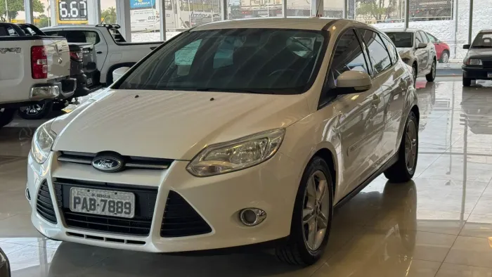 Ford Focus 2.0 16v/se/se Plus Flex 5P Aut. 2015