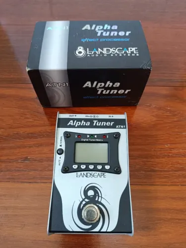 Pedal Afinador e Metrônomo Para Guitarra Alpha Tuner Landscape