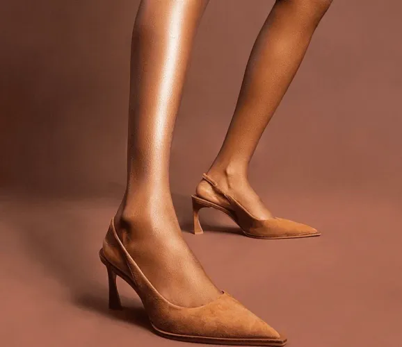 Scarpin Slingback couro SANTA LOLLA