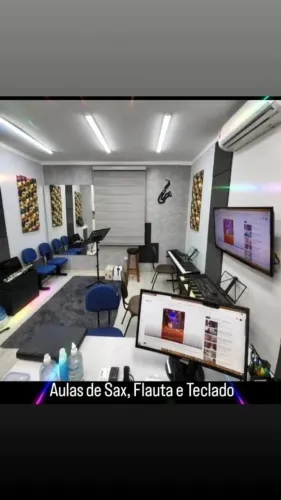 Aulas de Música.Saxofone, Flauta e Teclado