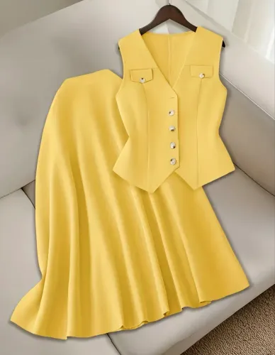 Conjunto Feminino Saia e Colete