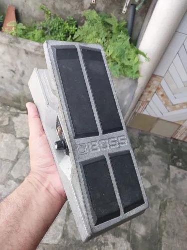 Pedal de Volume Boss